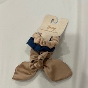 Women's Hair Scrunchies Set - Navy and Tan